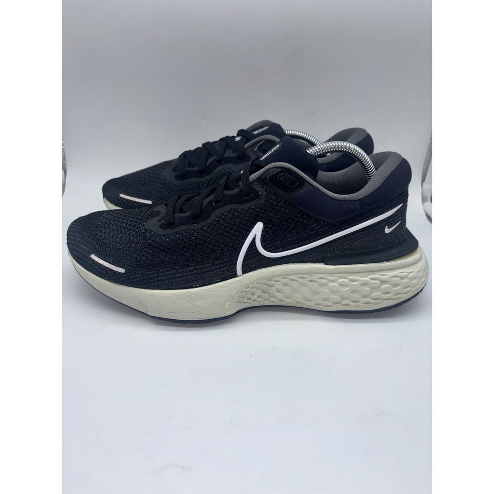 Nike ZoomX Invincible Run Flyknit Mens 11.5 Black White CT2228-001